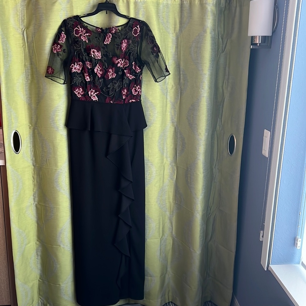 Evening gown with slit